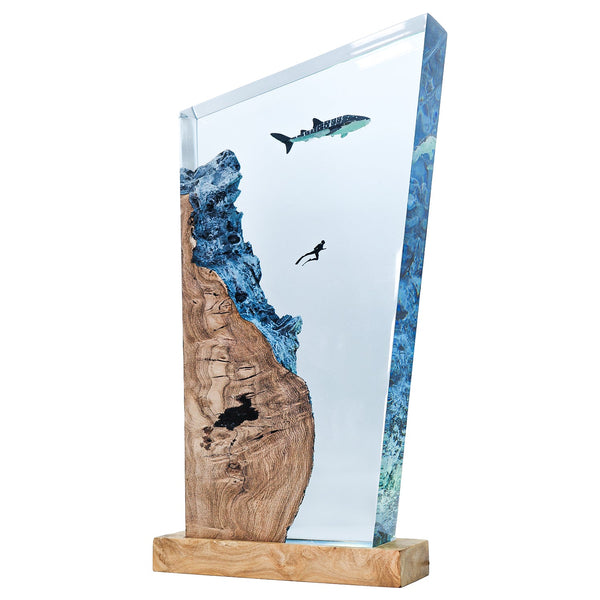 Whale Shark & Diver - Epoxy Resin Lamp