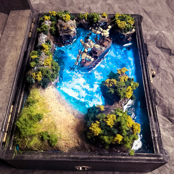 Pirate Ship Island's Beach Diorama Treasure Mistery Box Gift Epoxy Resin, Night Light