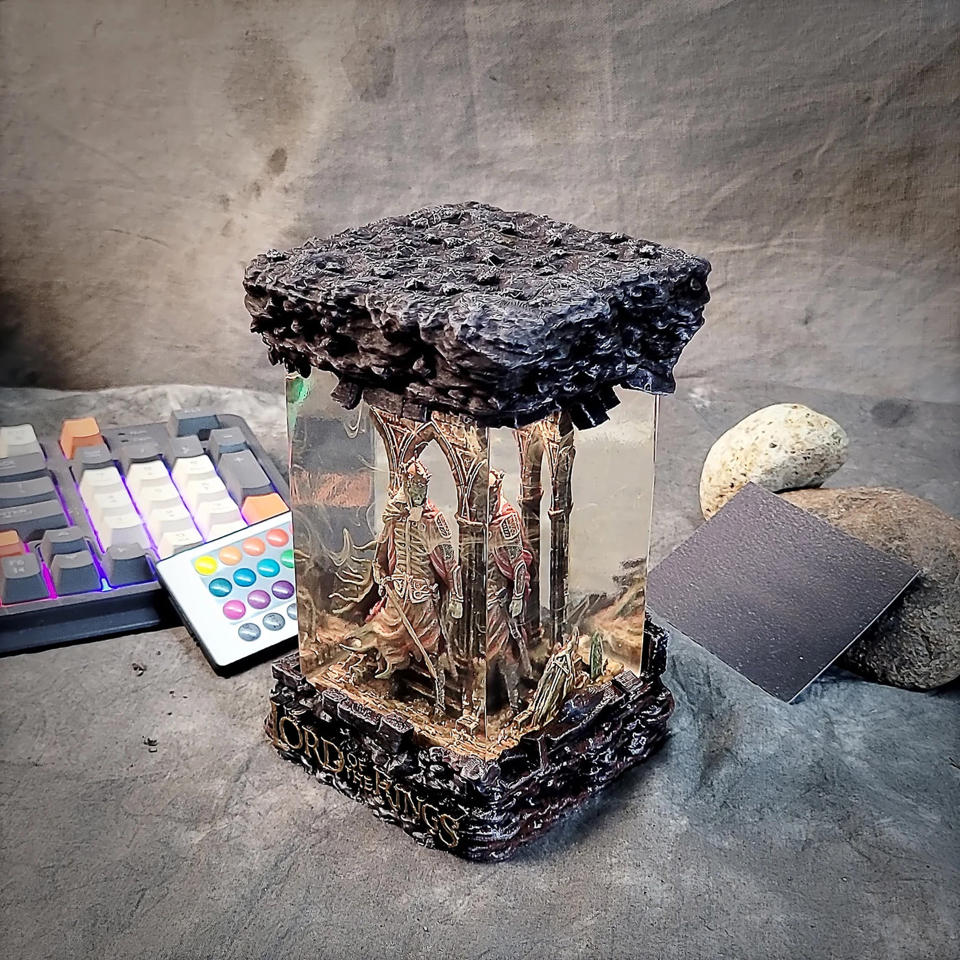 LOTR Lord Of Rings King of the Dead Rioc Diorama Epoxy Resin Lamp, Night Light, Wireless Lights