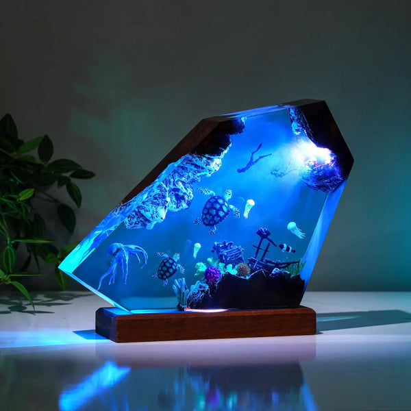 Octopus Turtles Divers Jellys Shipwreck Undersea Ocean Diorama Epoxy Resin Lamp, Night Light