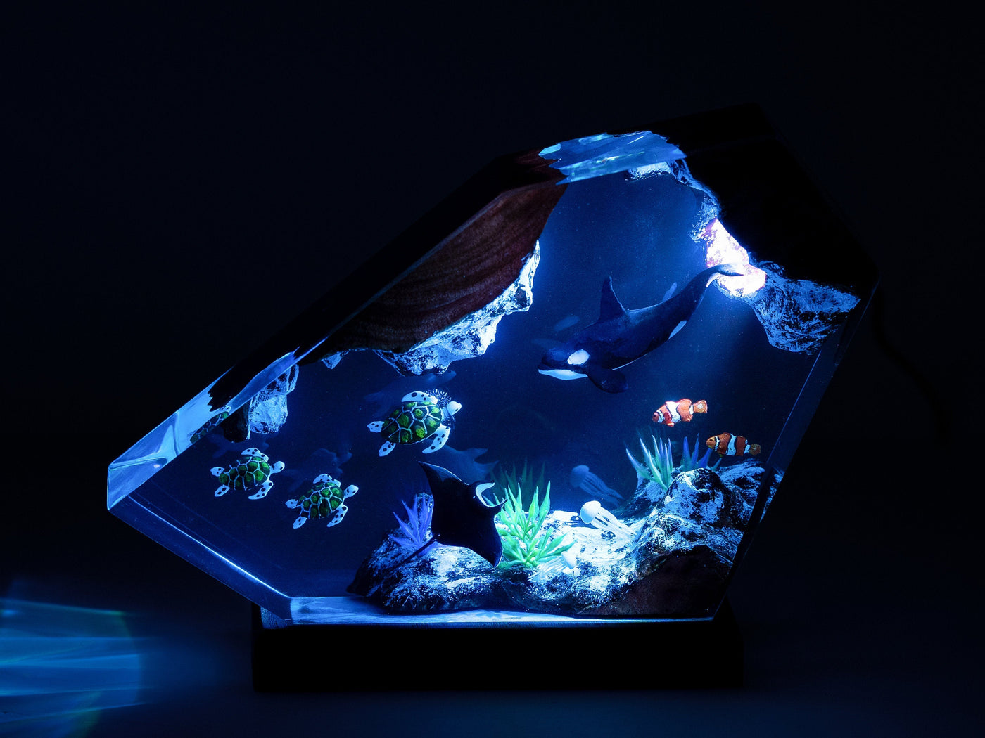 Orca Sea Turtles Manta Ray Undersea Ocean Diorama Epoxy Resin Lamp, Night Light