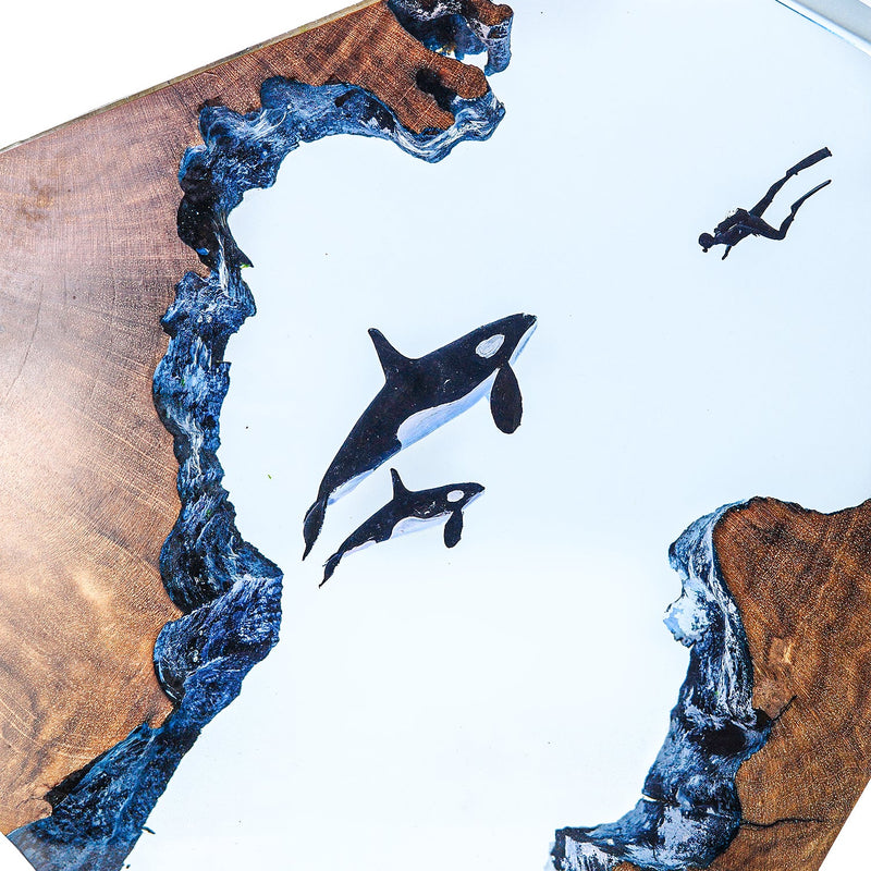 Orcas & Diver - Epoxy Resin Lamp